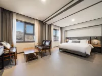 Gapyeong Agio Hotel Hotels near Nami Island