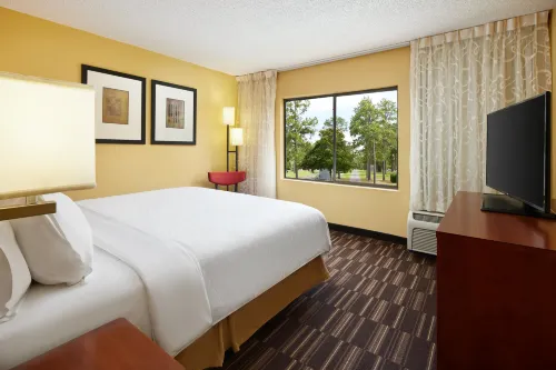 Holiday Inn Express Tifton Hotels in Tifton