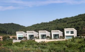 Taean Como Villa