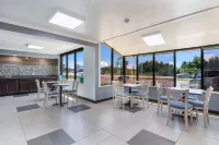 Rodeway Inn Hotels in Lumberton