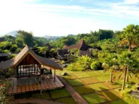 Kampung Lumbung Boutique Hotel - balcón