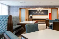 Hampton Inn by Hilton Paris IL - breakfast
