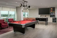 Tru by Hilton Miami Airport South Blue Lagoon