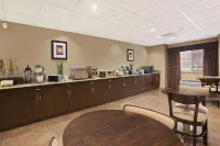Microtel Inn & Suites by Wyndham Sayre - breakfast