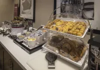 西雅圖/雷德蒙瓦歡朋酒店 - 早餐