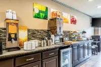 Quality Inn University Area - sarapan