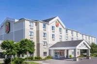Super 8 by Wyndham Peterborough