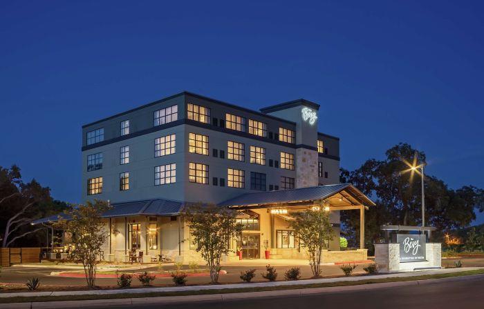 The Bevy Hotel Boerne - a Doubletree by Hilton