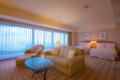 ジュニアスイートツイン　海側 ザ・ウィンザーホテル洞爺リゾート & スパの写真