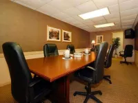 Quality Inn Pittsburgh Airport Hotels in Allegheny County