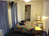West City Motel Hotels in Ardeer