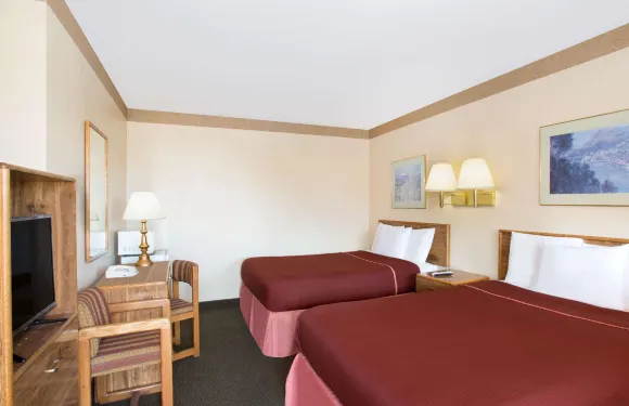 布里格姆市温德姆豪生酒店