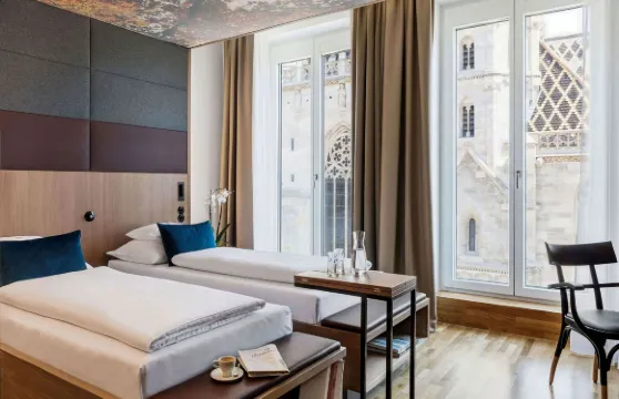 史蒂芬廣場精品酒店