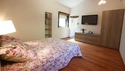 Mas de l'Ermitage Các khách sạn gần Observatoire