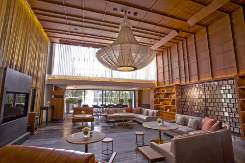 Hansar Bangkok - Romantic