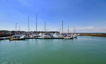 Harbour Life Dog Welcoming Yarmouth First Floor Apartment Sleeps 4