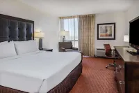 Wyndham Sacramento Hotel dekat Kompleks Golf Haggin Oaks