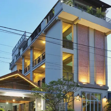 Neakru Guesthouse and Restaurant