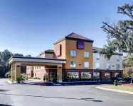 Comfort Suites Biloxi/Ocean Springs Hotels in Gulf Hills