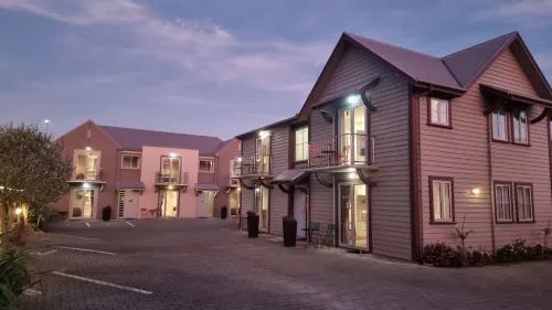 The Mews Oamaru Hotels in Oamaru