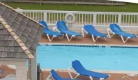 Hatteras Island Inn - piscina