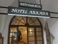 Hotel Arkada فنادق في ليفوتشا