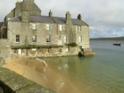 ザ クイーンズ ホテル ラーウィックのホテル