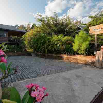 เวียงแก้ว รีสอร์ท Hotel Exterior