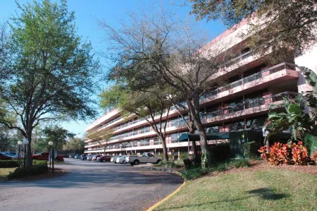 Clarion Inn Orlando International Drive - Icon Park