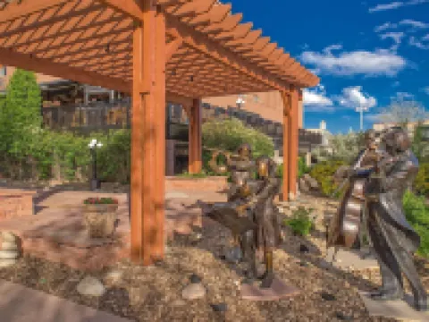 戈爾登酒店-阿桑德連鎖酒店 戈爾登酒店