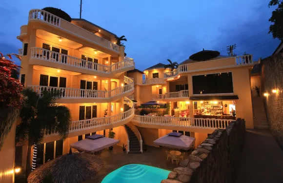 美人魚度假村和潛水中心