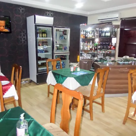 Dreamland Suites