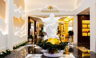 Diamond Hotel VAN DON