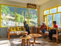 The Hosteller Kareri