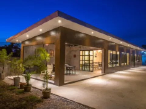 シートラン ブティック トランのホテル