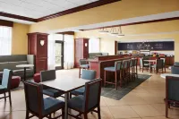 Hampton Inn Indianapolis Northwest - Park 100 - breakfast
