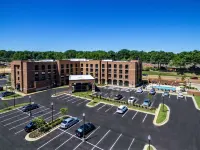 Hampton Inn and Suites Memphis Germantown - parking