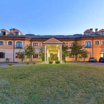 Hotel Sonsoles Ávila Отели рядом с достопримечательностью «City Hall»