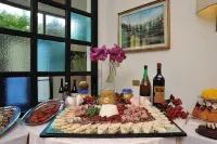 Hotel Olimpia - servizio colazione