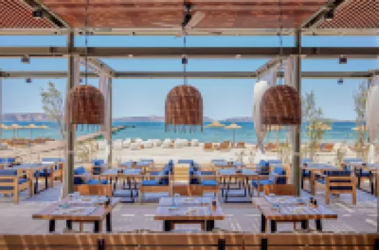 W Costa Navarino Hoteles en Pylos