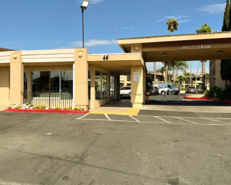 Studio 6 Vallejo, CA  Napa Valley Hotels in Vallejo