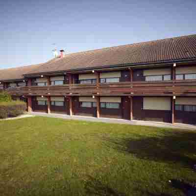 Kyriad Chalons En Champagne - Saint Martin Hotel Exterior