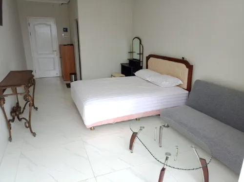 Pondok Wisata Jaden Trawas Mojokerto Hotels in Trawas