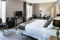 Château des Cinq Cantons Hotels in Carpentras