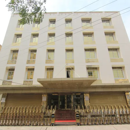 Hotel Galaxy Grand