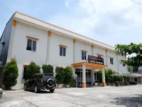 Hotel Central City 2 Belitung Hotel a Parit