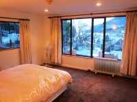 St James Apartments Hotels in Queenstown