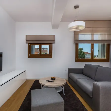 Maj Premium Residence