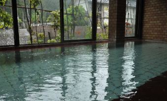 Atarashiya Ryokan - Housity