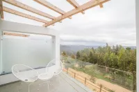 Enigma - Nature & Water Hotel - vue sur la montagne